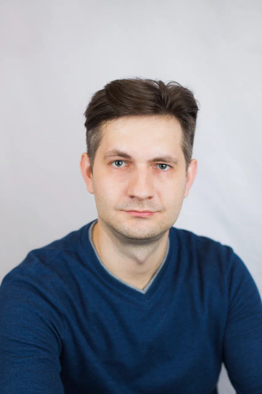 Карелин Антон